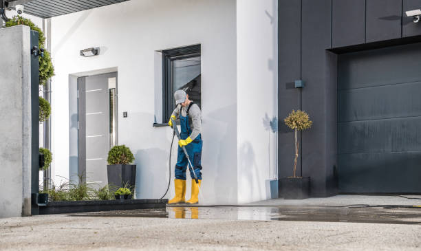 Best Machinery and Equipment Cleaning  in Lindenhurst, NY